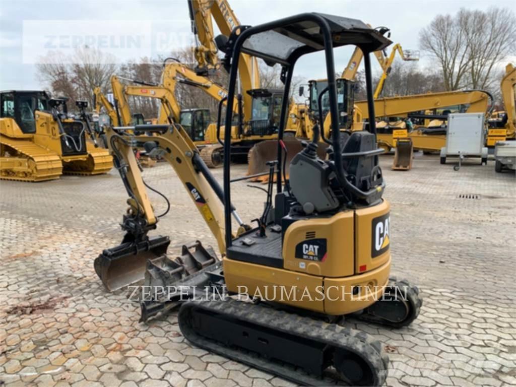 CAT 301.7DCR Kāpurķēžu ekskavatori