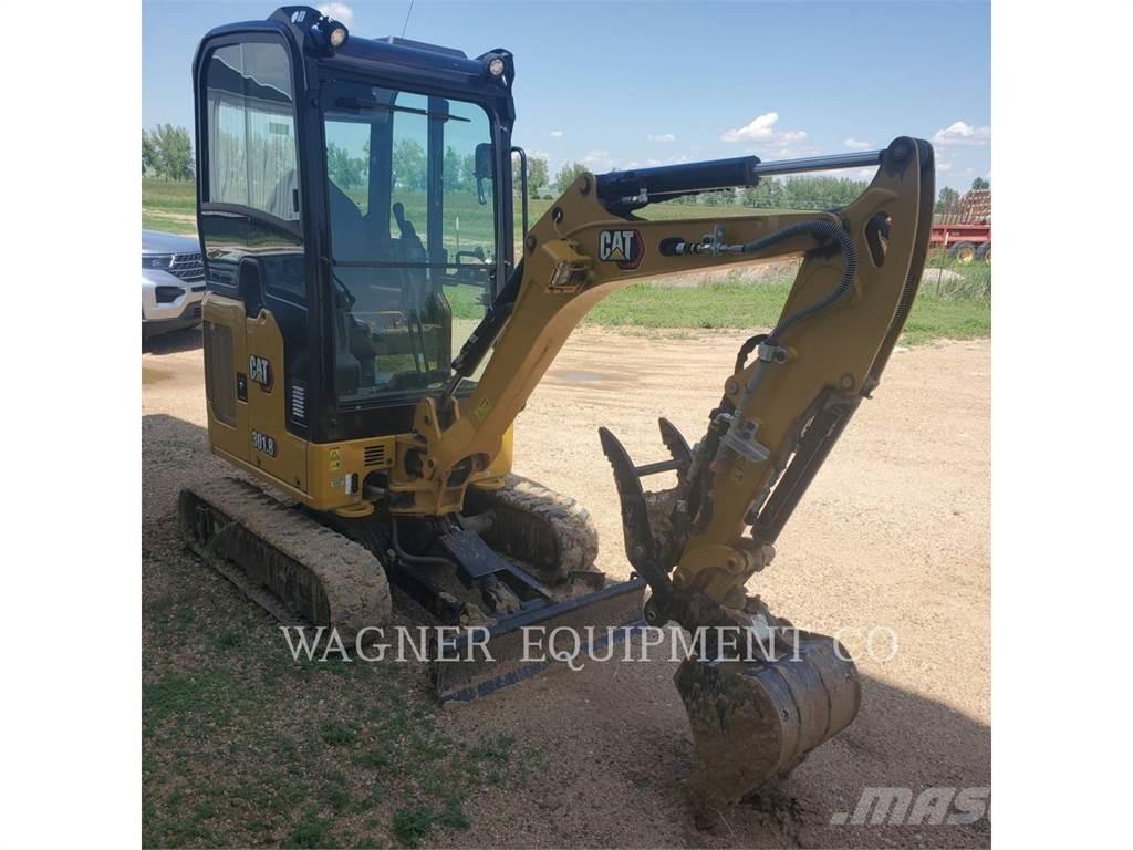 CAT 301.8 Kāpurķēžu ekskavatori