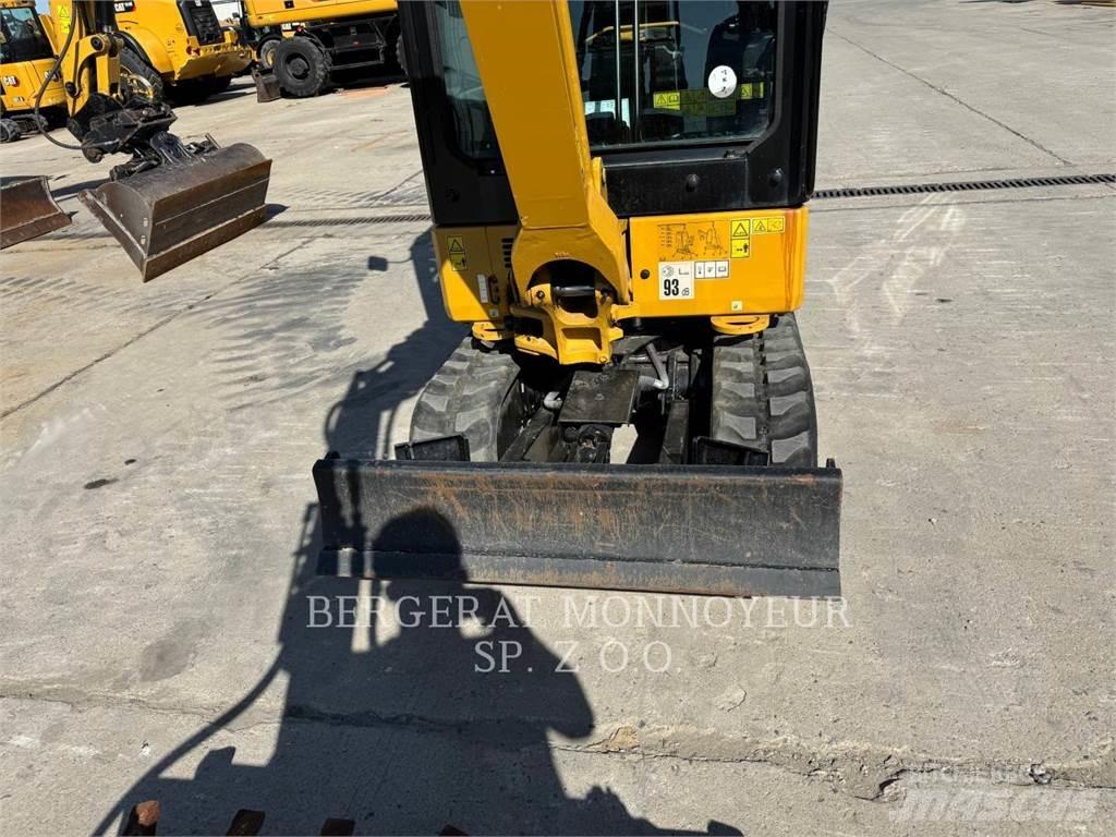CAT 301.8 Kāpurķēžu ekskavatori