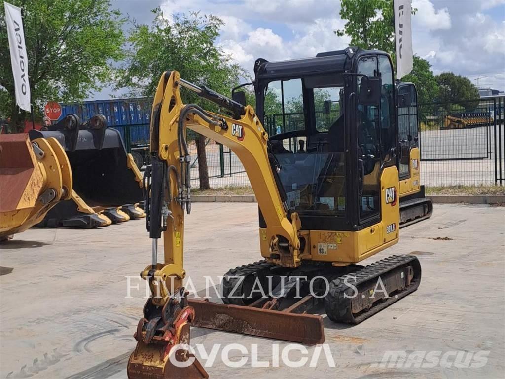 CAT 301.8 Kāpurķēžu ekskavatori