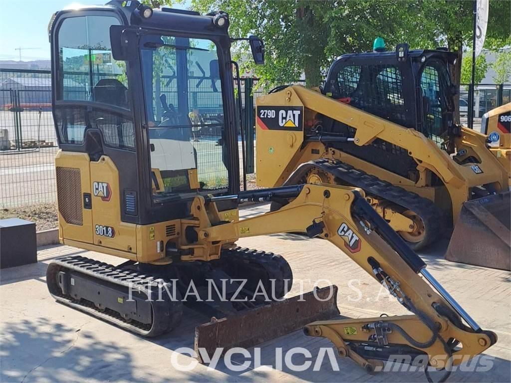 CAT 301.8 Kāpurķēžu ekskavatori