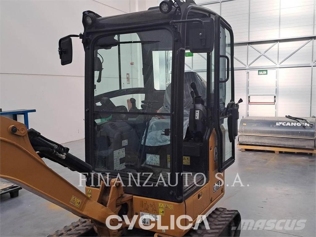 CAT 301.8 Kāpurķēžu ekskavatori