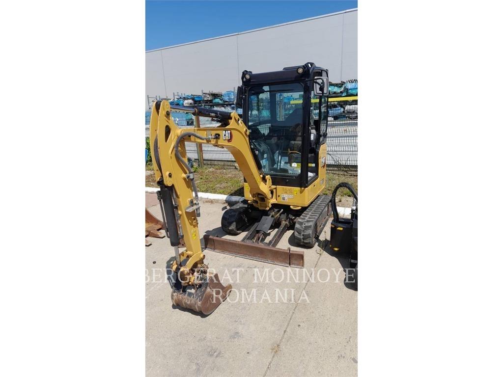 CAT 301.8-05 Kāpurķēžu ekskavatori