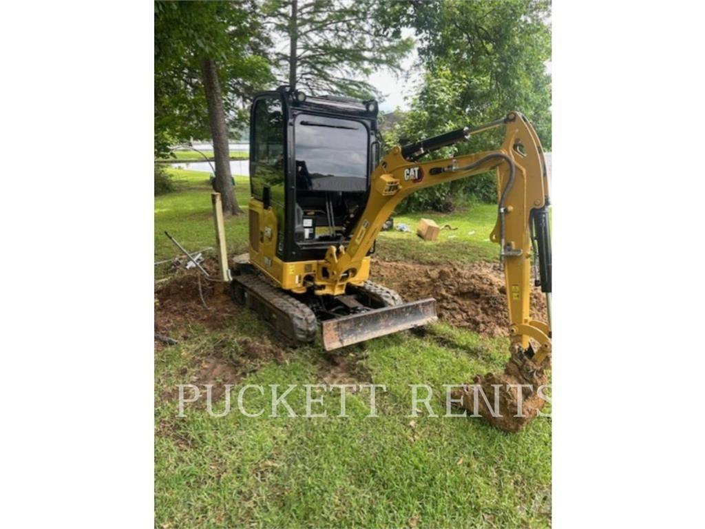 CAT 301.8-05 Kāpurķēžu ekskavatori