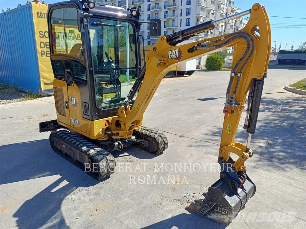 CAT 301.8-05 Kāpurķēžu ekskavatori