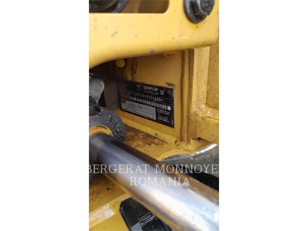 CAT 301.8-05 Kāpurķēžu ekskavatori