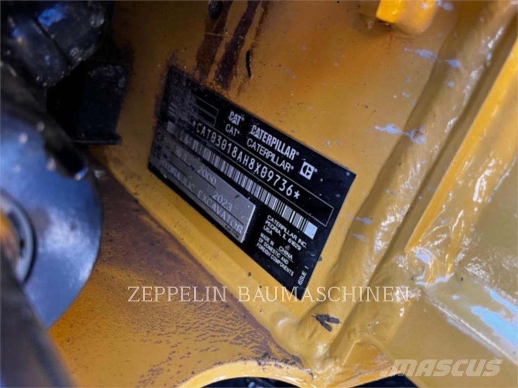 CAT 301.8-05A Kāpurķēžu ekskavatori