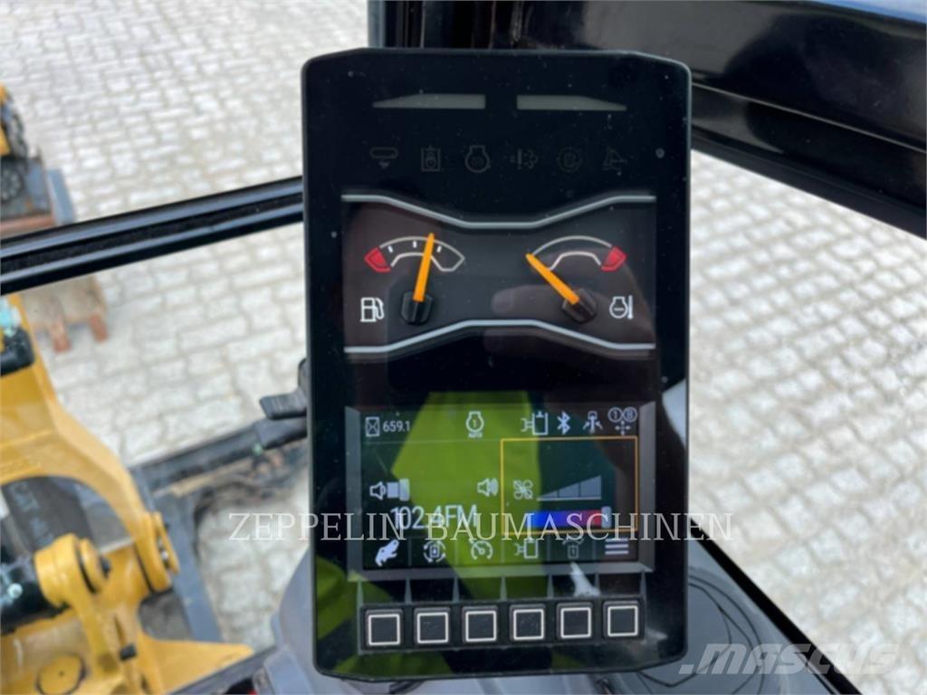 CAT 301.8-05A Kāpurķēžu ekskavatori