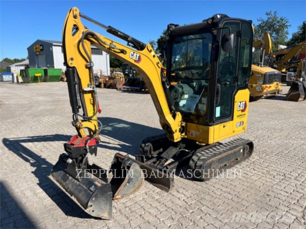 CAT 301.8-05A Kāpurķēžu ekskavatori