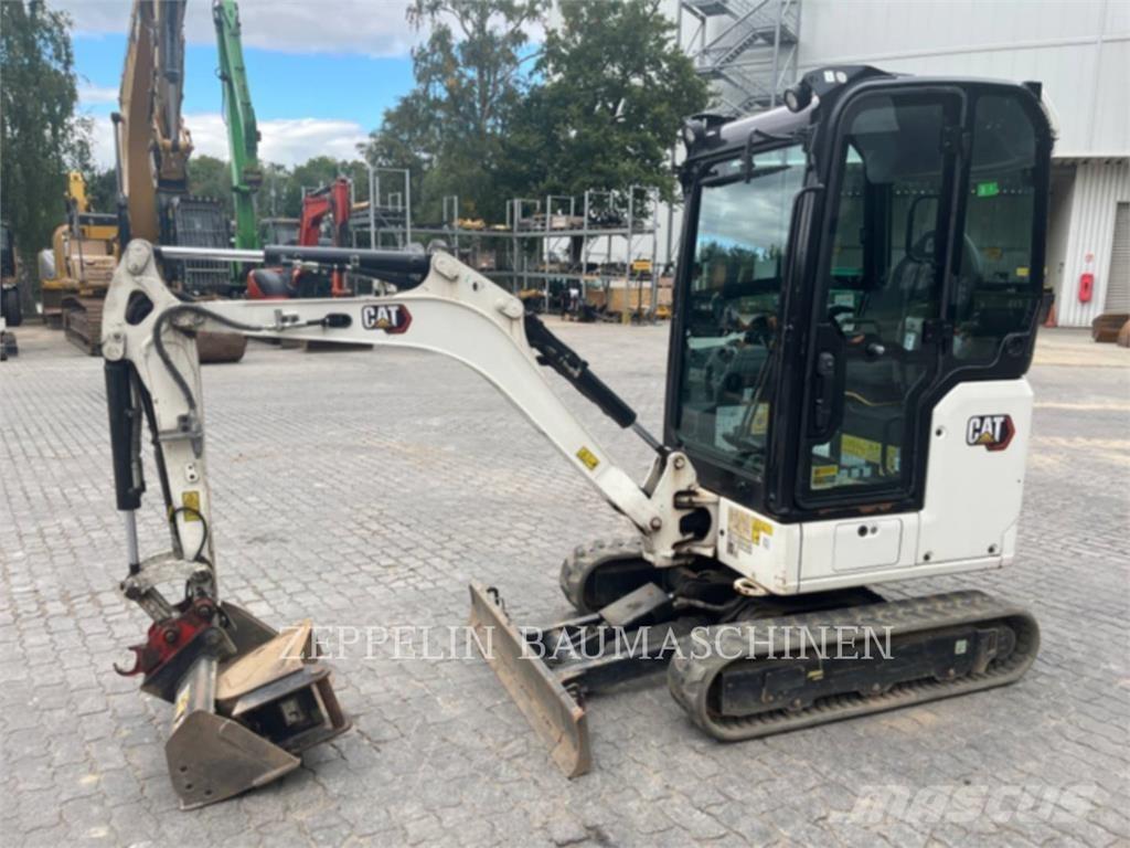 CAT 301.8-05A Kāpurķēžu ekskavatori