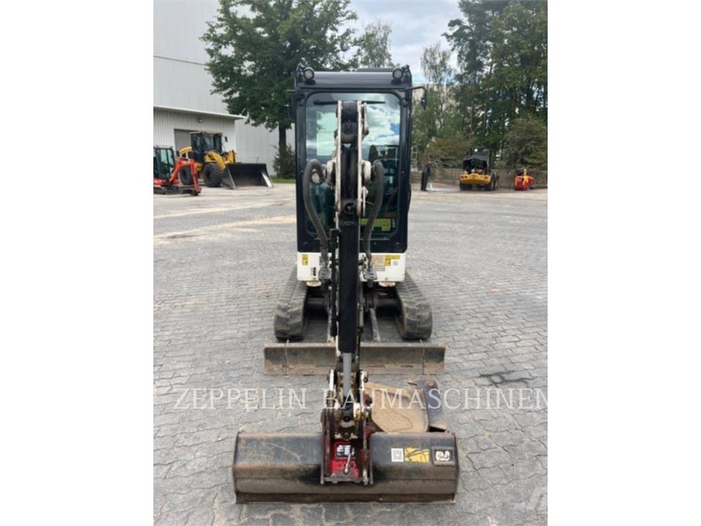 CAT 301.8-05A Kāpurķēžu ekskavatori