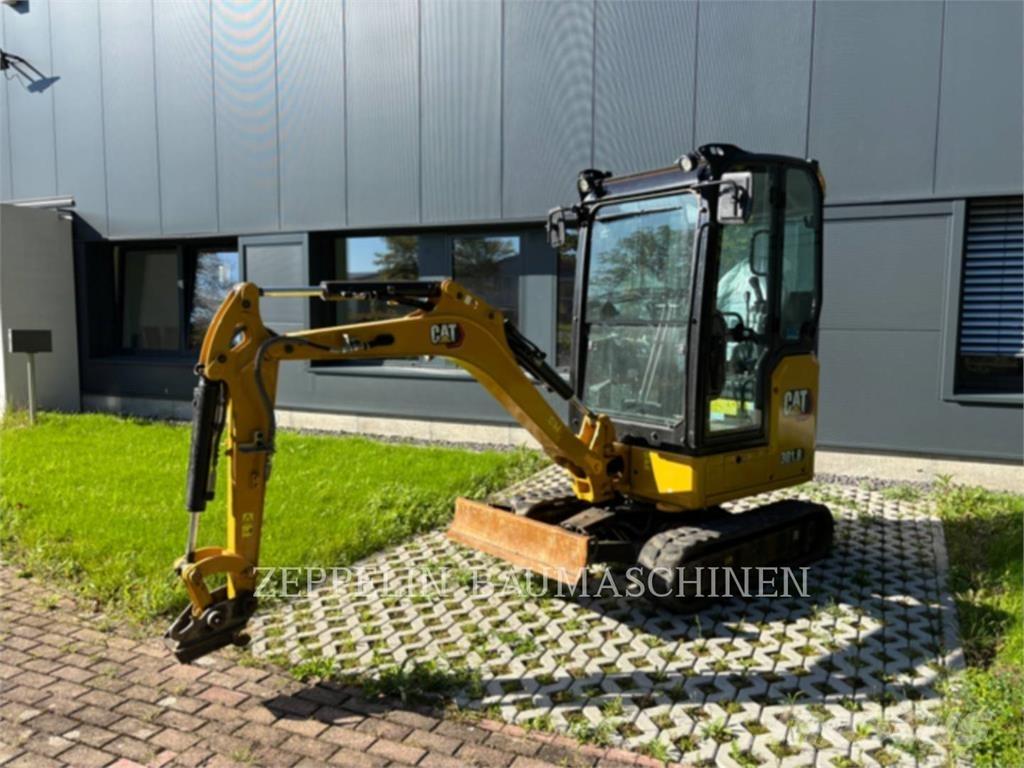CAT 301.8-05A Kāpurķēžu ekskavatori