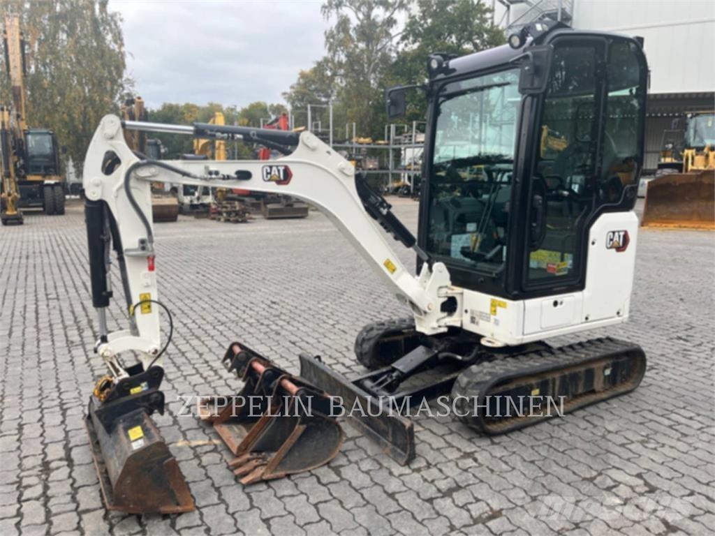 CAT 301.8-05A Kāpurķēžu ekskavatori