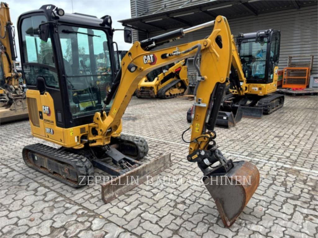 CAT 301.8-05A Kāpurķēžu ekskavatori