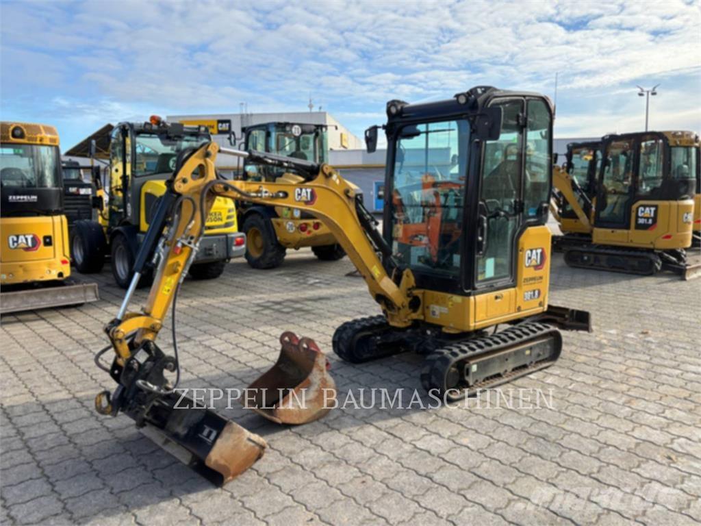 CAT 301.8-05A Kāpurķēžu ekskavatori