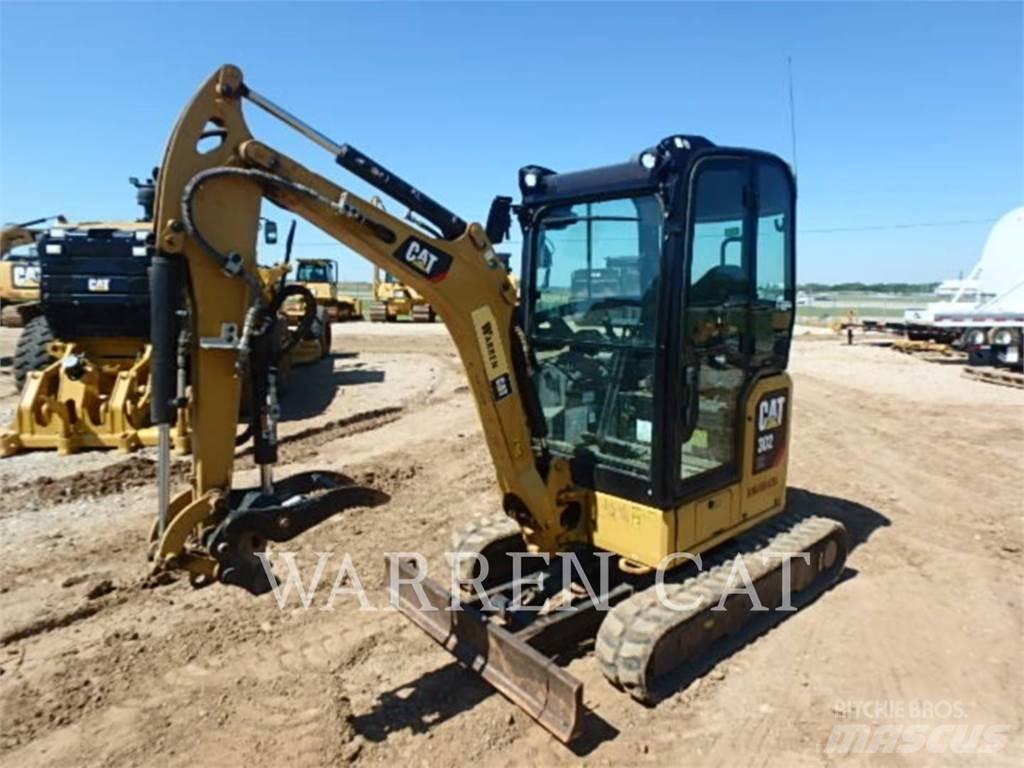CAT 302 Kāpurķēžu ekskavatori