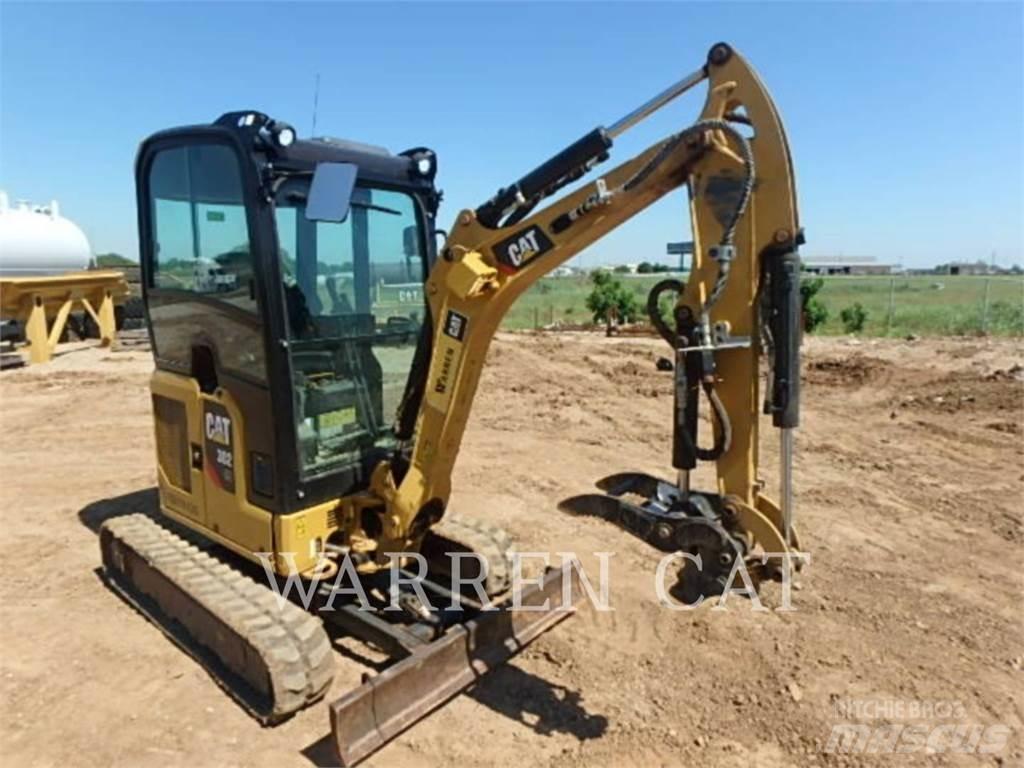 CAT 302 Kāpurķēžu ekskavatori