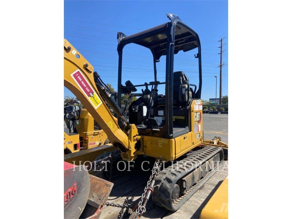 CAT 302 Kāpurķēžu ekskavatori