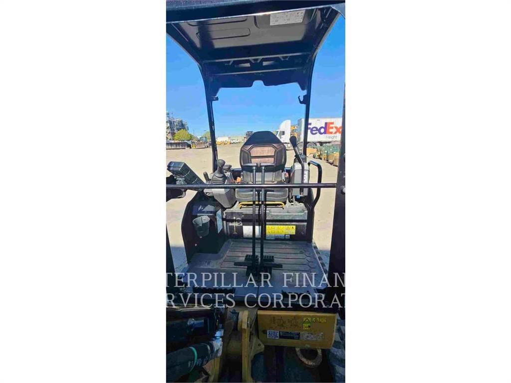CAT 302 05A CR Kāpurķēžu ekskavatori