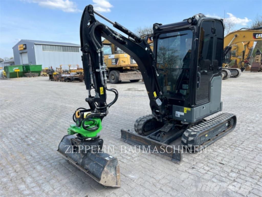 CAT 302-05A CR Kāpurķēžu ekskavatori