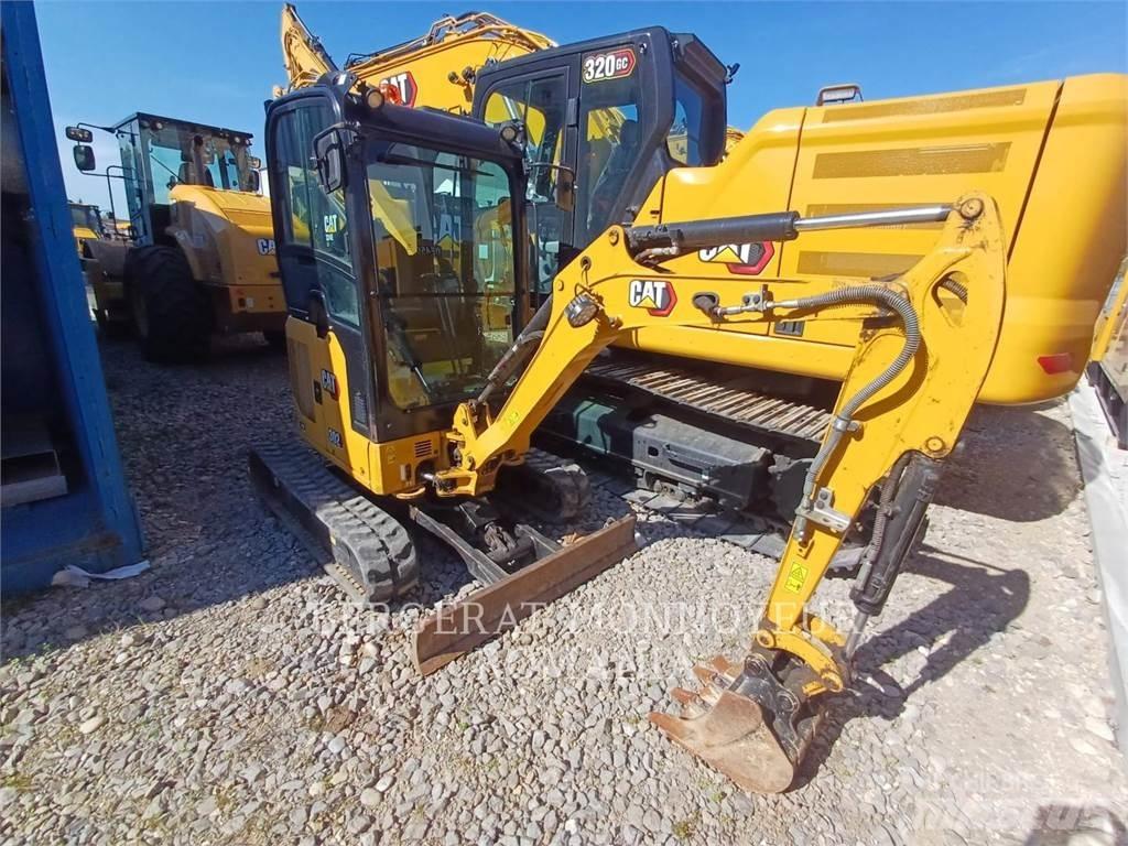 CAT 302-05CR Kāpurķēžu ekskavatori