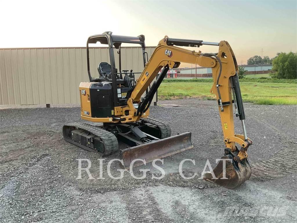 CAT 302.7 Kāpurķēžu ekskavatori