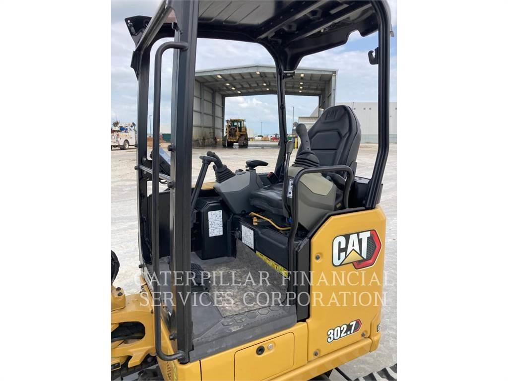 CAT 302.7-07CR Kāpurķēžu ekskavatori