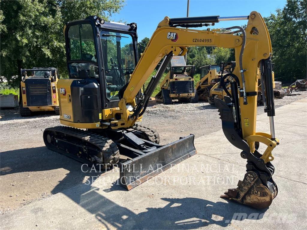 CAT 302.7-07CR Kāpurķēžu ekskavatori