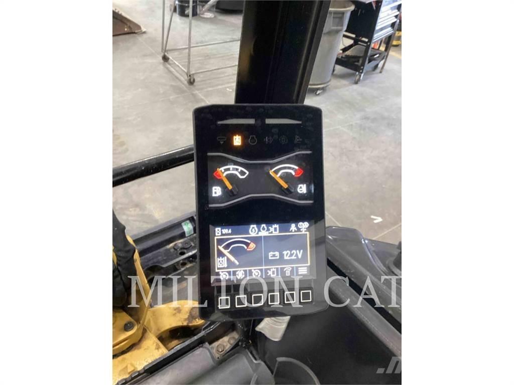 CAT 302.707CR Kāpurķēžu ekskavatori
