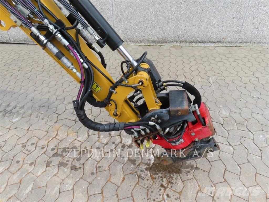 CAT 302.707CR Kāpurķēžu ekskavatori