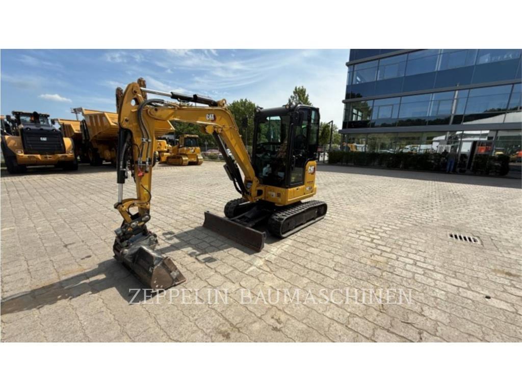 CAT 302.7CR-07 Kāpurķēžu ekskavatori
