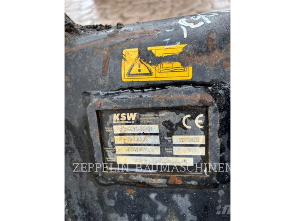 CAT 302.7D Kāpurķēžu ekskavatori