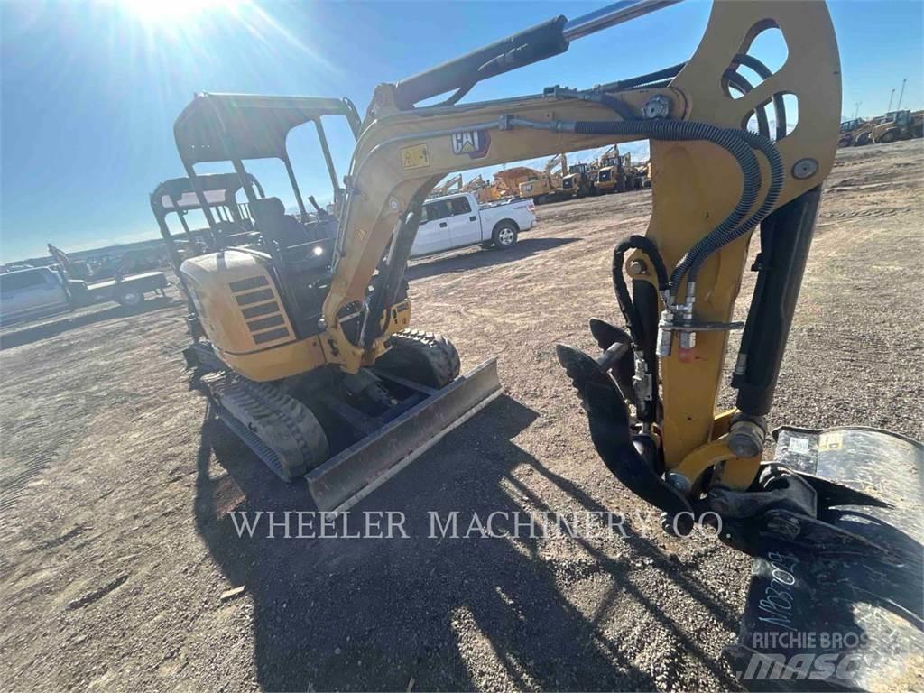 CAT 302.7DC1TH Kāpurķēžu ekskavatori