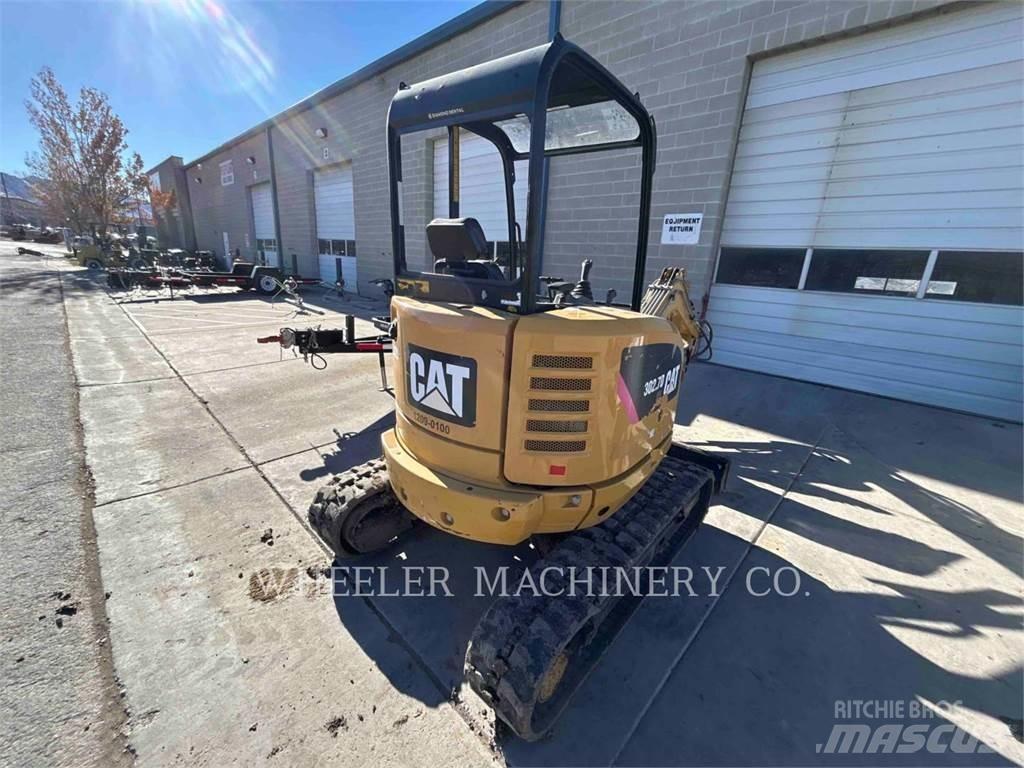 CAT 302.7DC1TH Kāpurķēžu ekskavatori