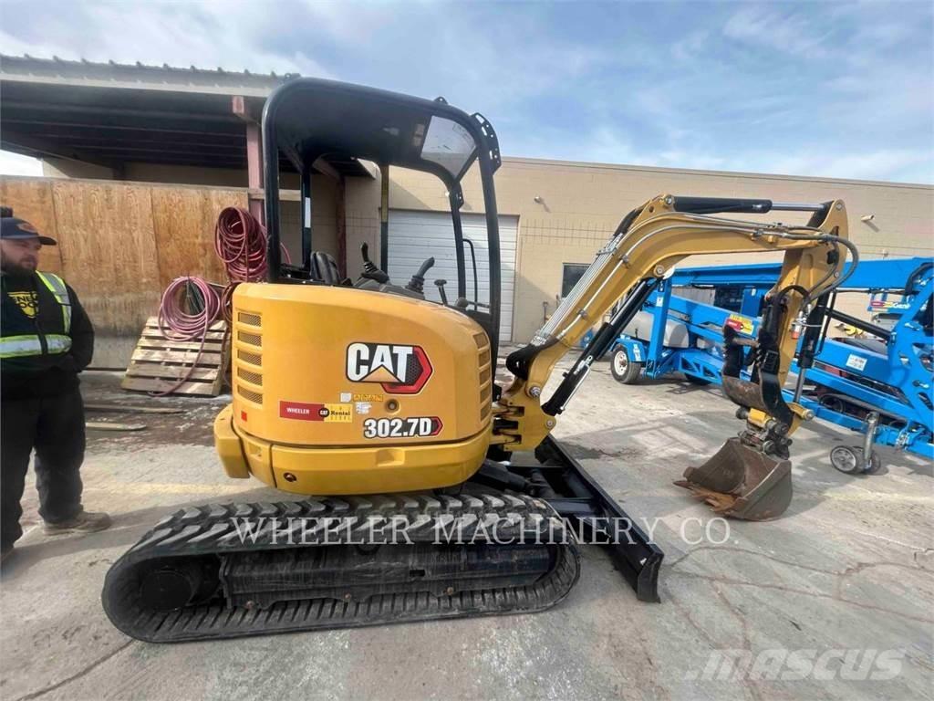 CAT 302.7DC1TH Kāpurķēžu ekskavatori