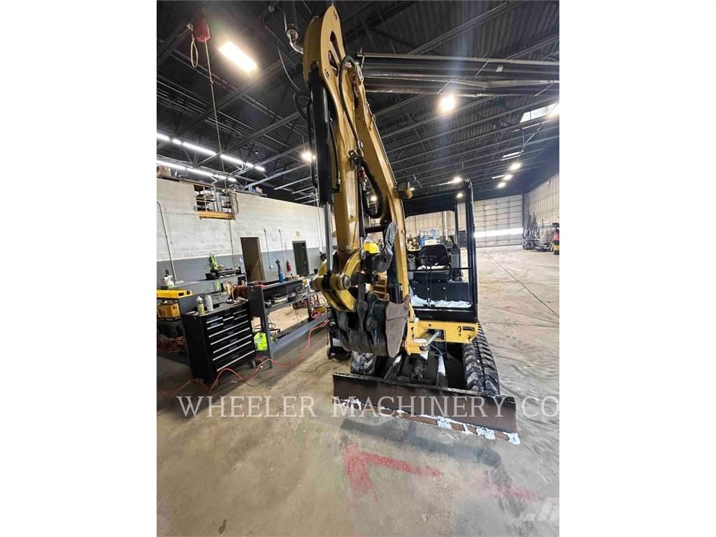 CAT 302.7DC1TH Kāpurķēžu ekskavatori