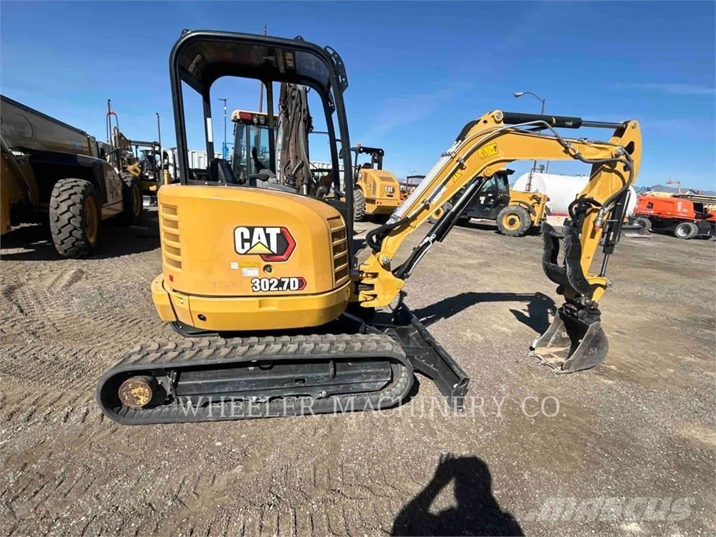 CAT 302.7DC1TH Kāpurķēžu ekskavatori