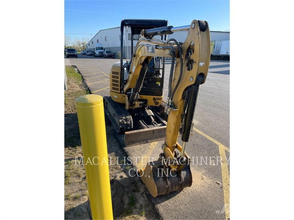 CAT 302.7DCR Kāpurķēžu ekskavatori