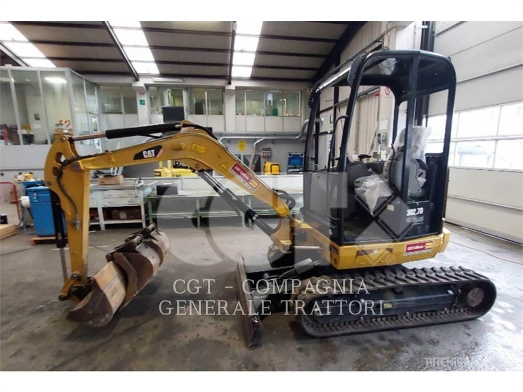CAT 302.7DCR Kāpurķēžu ekskavatori