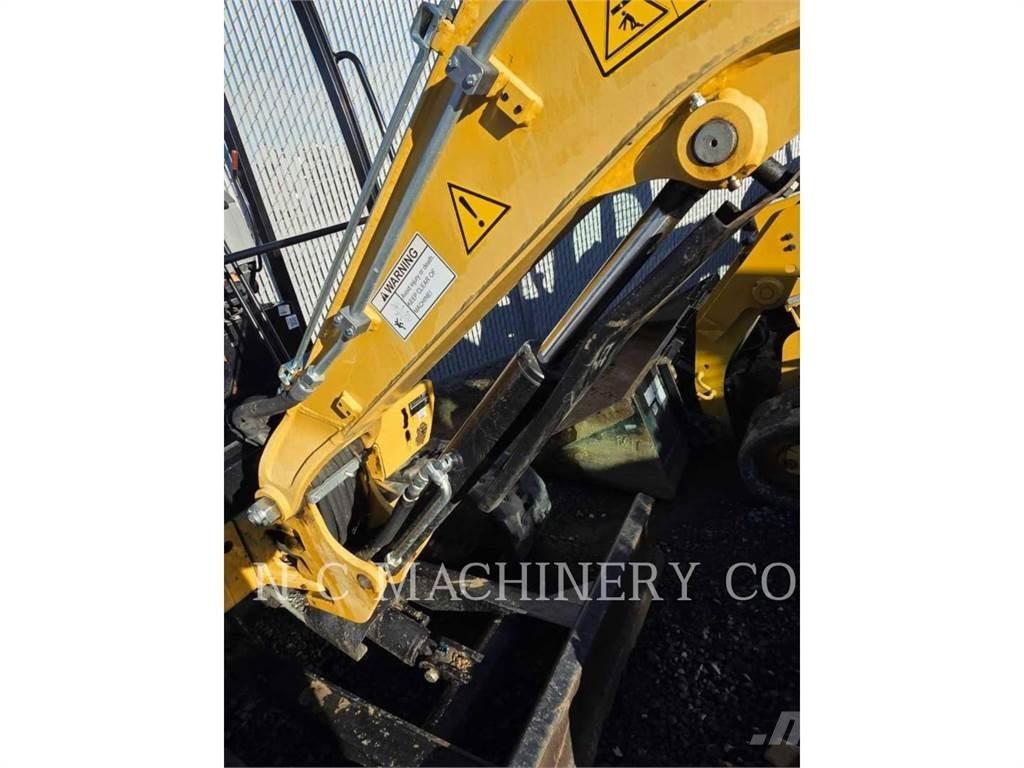 CAT 302.7DCRCN Kāpurķēžu ekskavatori