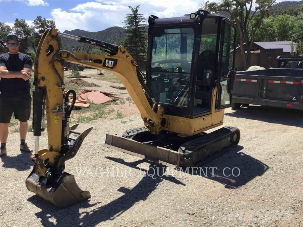 CAT 302 THB Kāpurķēžu ekskavatori