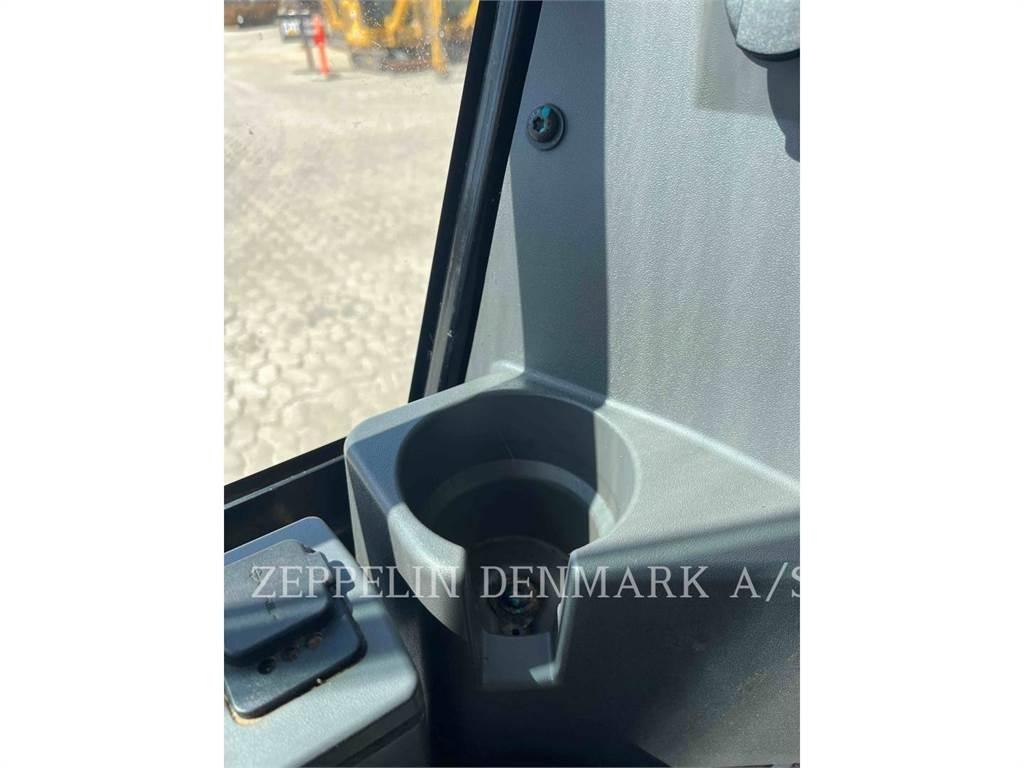 CAT 30205CR Mini ekskavatori < 7 t