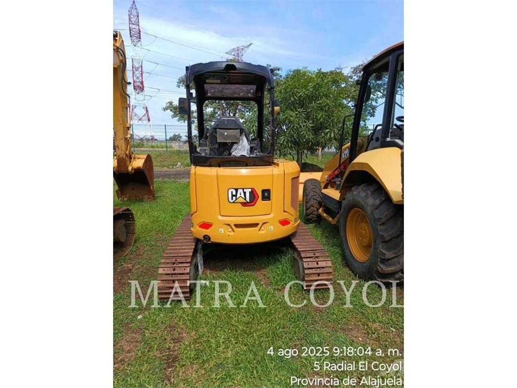 CAT 303 Kāpurķēžu ekskavatori