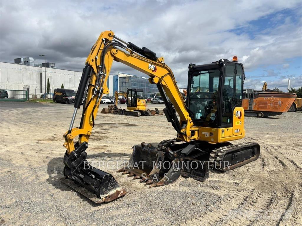 CAT 303.5 Kāpurķēžu ekskavatori