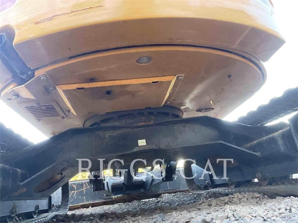 CAT 303.5 Kāpurķēžu ekskavatori