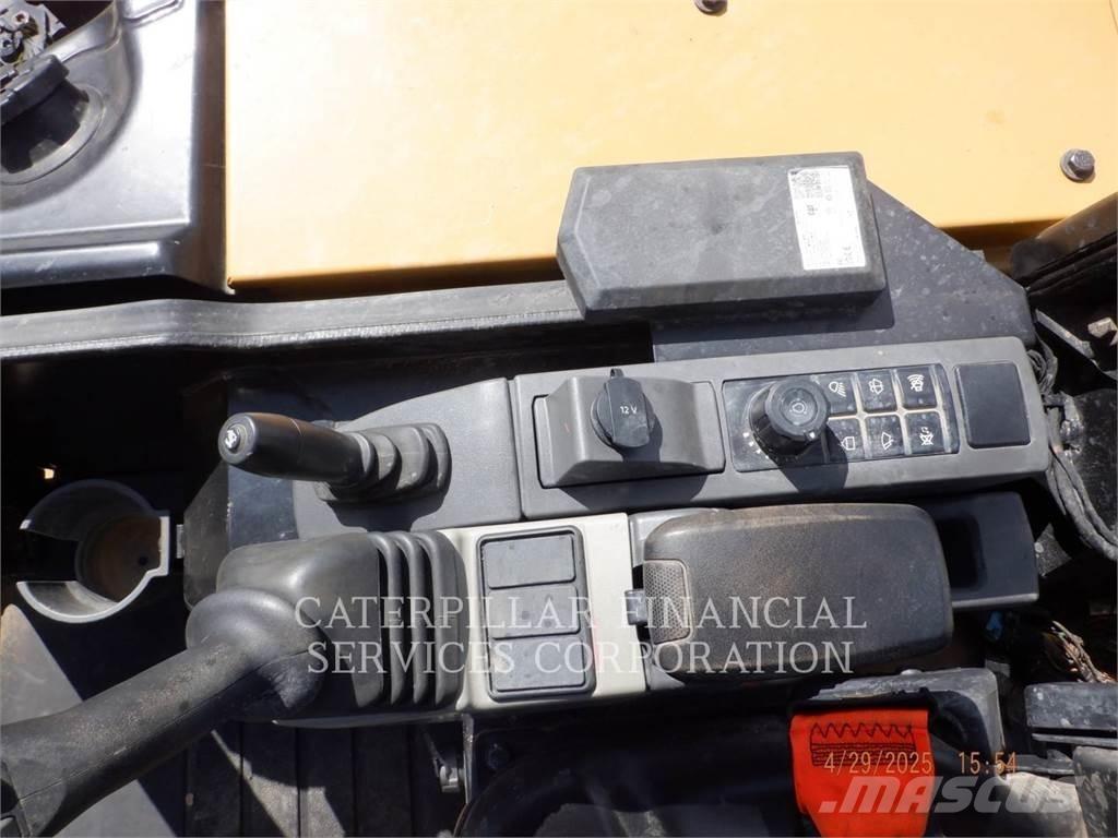 CAT 303.5-07CR Kāpurķēžu ekskavatori