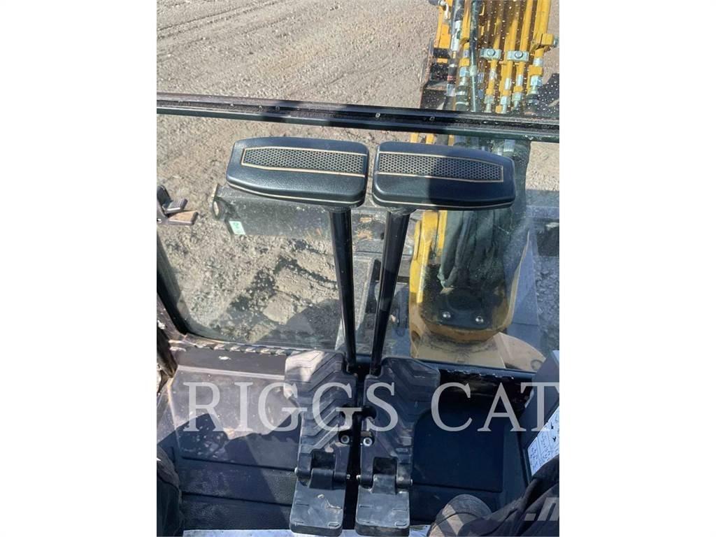 CAT 303.5 A Kāpurķēžu ekskavatori