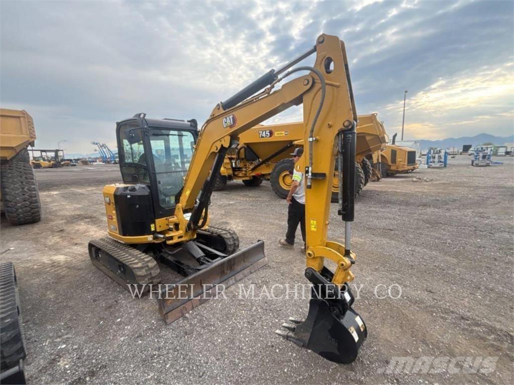 CAT 303.5 C3 Kāpurķēžu ekskavatori