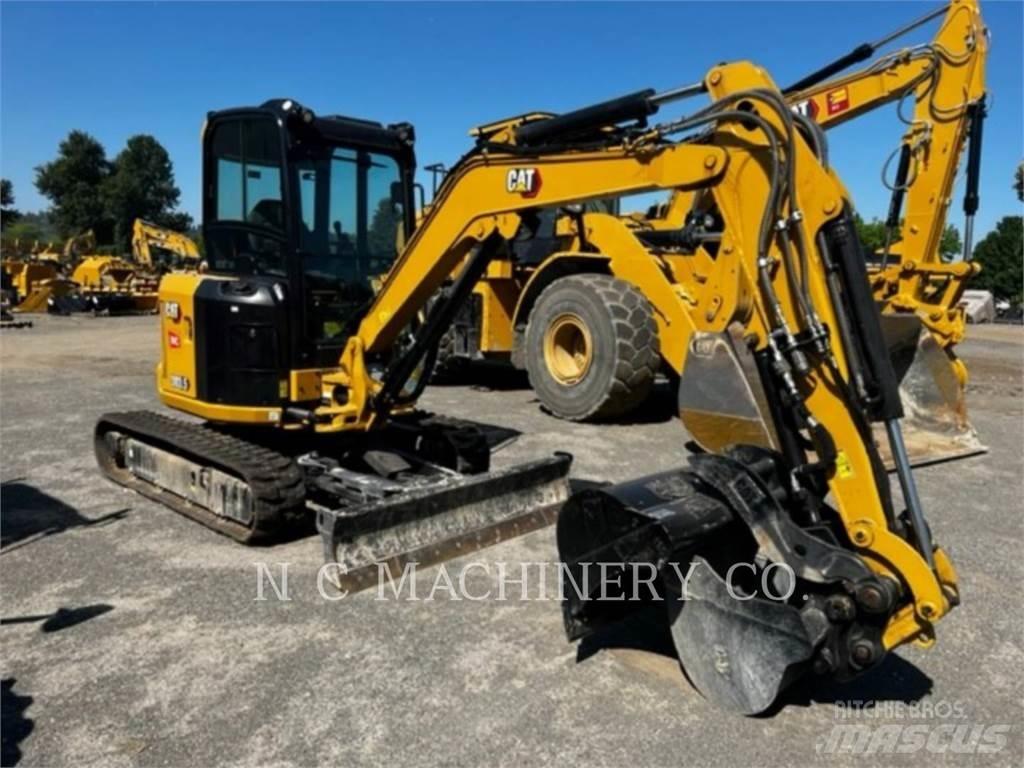 CAT 303.5 CRCB Kāpurķēžu ekskavatori