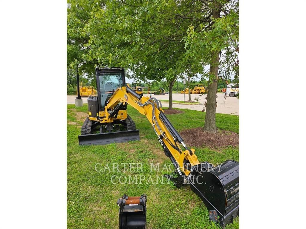 CAT 303.5CR Kāpurķēžu ekskavatori